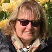Portrait of Sara Yaron